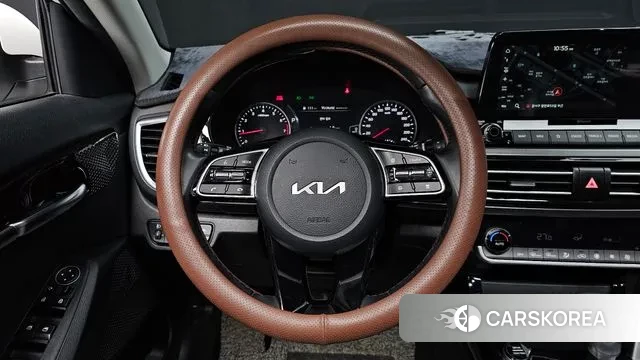 Kia Seltos 2022 Белый из Кореи, фото 4