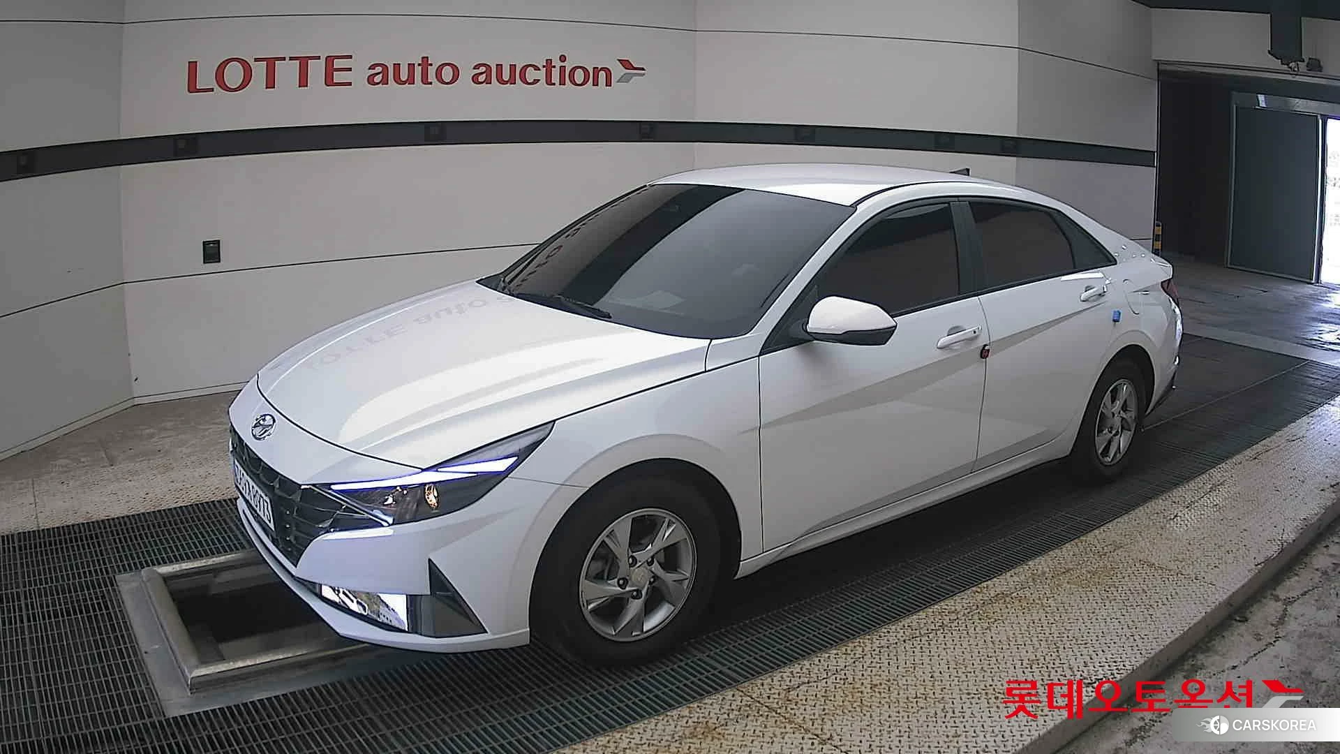 Hyundai Avante 2021 Белый из Кореи, фото 4