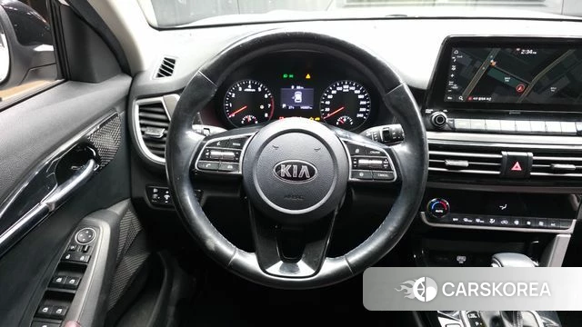 Kia Seltos 2019 Белый из Кореи, фото 4