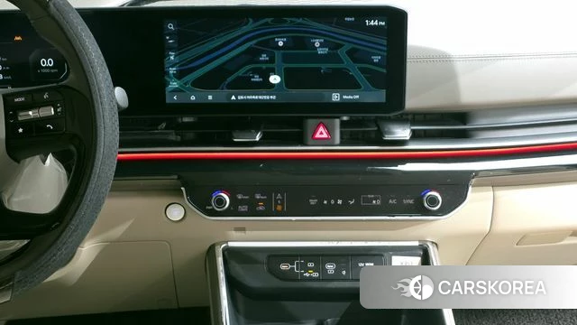Kia The New Carnival 4th Generation 2025 Черный из Кореи, фото 4
