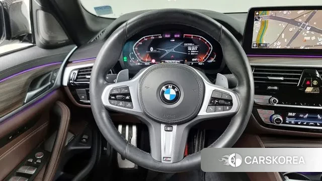 BMW 5 Series (G30) 2020 Белый из Кореи, фото 4