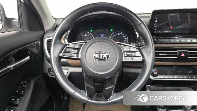 Kia Seltos 2019 Белый из Кореи, фото 4