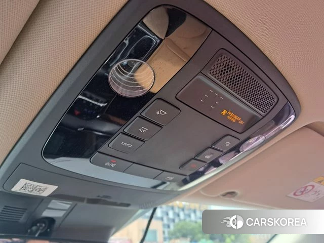 Kia Carnival 4th generation 2021 Жемчужный цвет из Кореи, фото 4