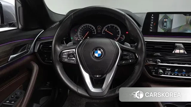 BMW 5 Series (G30) 2018 Серебряный из Кореи, фото 4