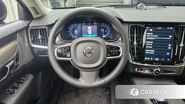 Volvo S90 2025 Черный из Кореи, фото 4