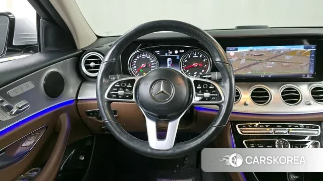 Mercedes-Benz E-Class W213 2019 Серебряный из Кореи, фото 4