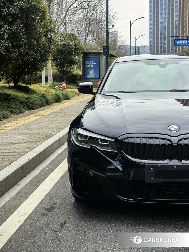 BMW 3 series 2022 Черный из Китая, фото 4