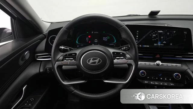 Hyundai The New Avante Hybrid (CN7) 2024 Белый из Кореи, фото 4