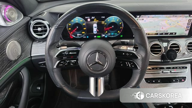 Mercedes-Benz E-Class W213 2021 Серый из Кореи, фото 4