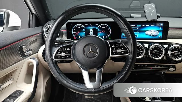 Mercedes-Benz A-Class W177 2021 Белый из Кореи, фото 4