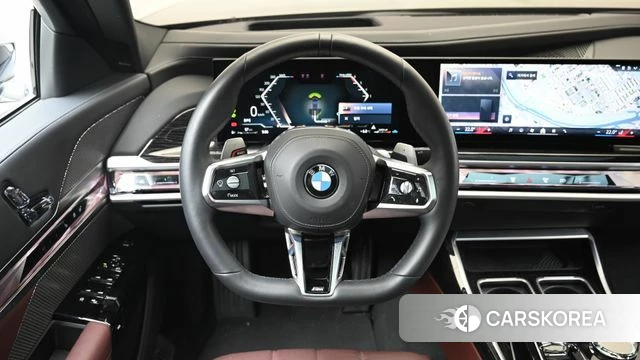 BMW 7 Series (G70) 2025 Черный из Кореи, фото 4