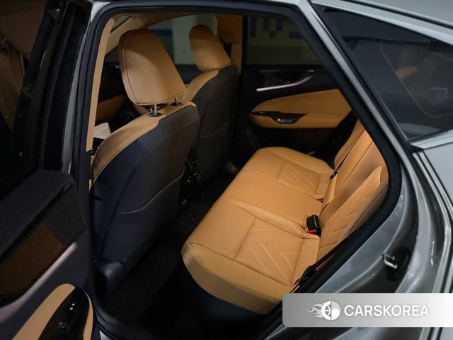 Lexus NX350h Second generation 2024 Серый из Кореи, фото 4