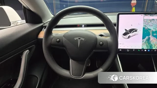 Tesla Model 3 2020 Белый из Кореи, фото 4