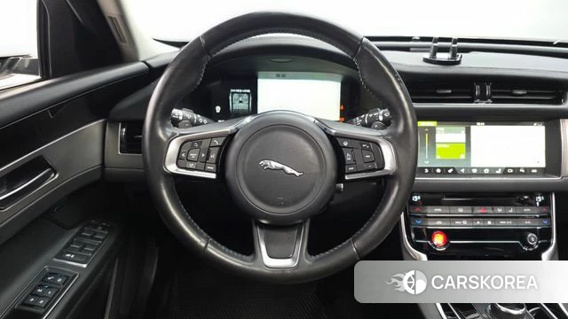 Jaguar XF (X260) 2018 Белый из Кореи, фото 4