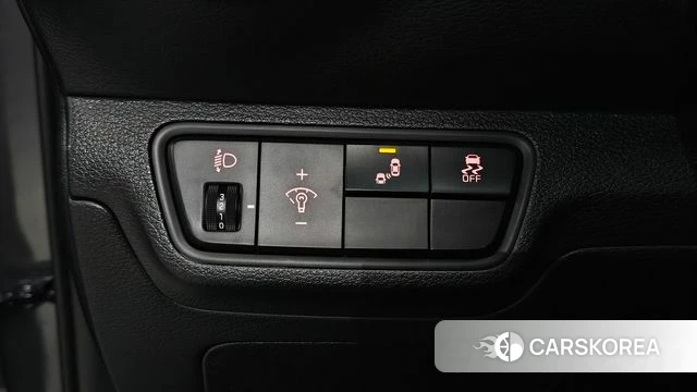 Kia The New K3 2nd generation 2024 Серый из Кореи, фото 4