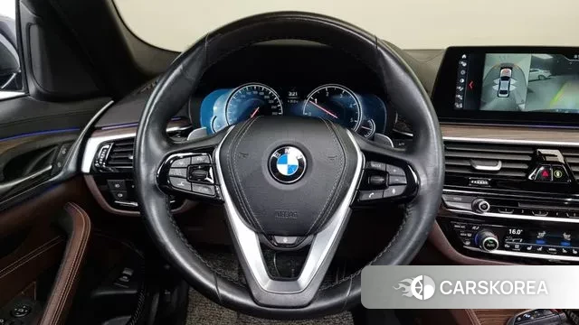 BMW 5 Series (G30) 2018 Синий из Кореи, фото 4