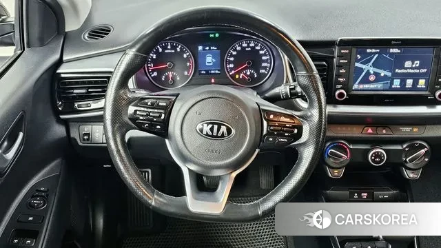 Kia Stonic 2018 Черный из Кореи, фото 4