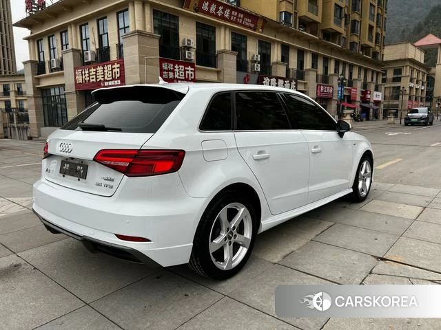 Audi A3 2018 Темно-серый из Китая, фото 4