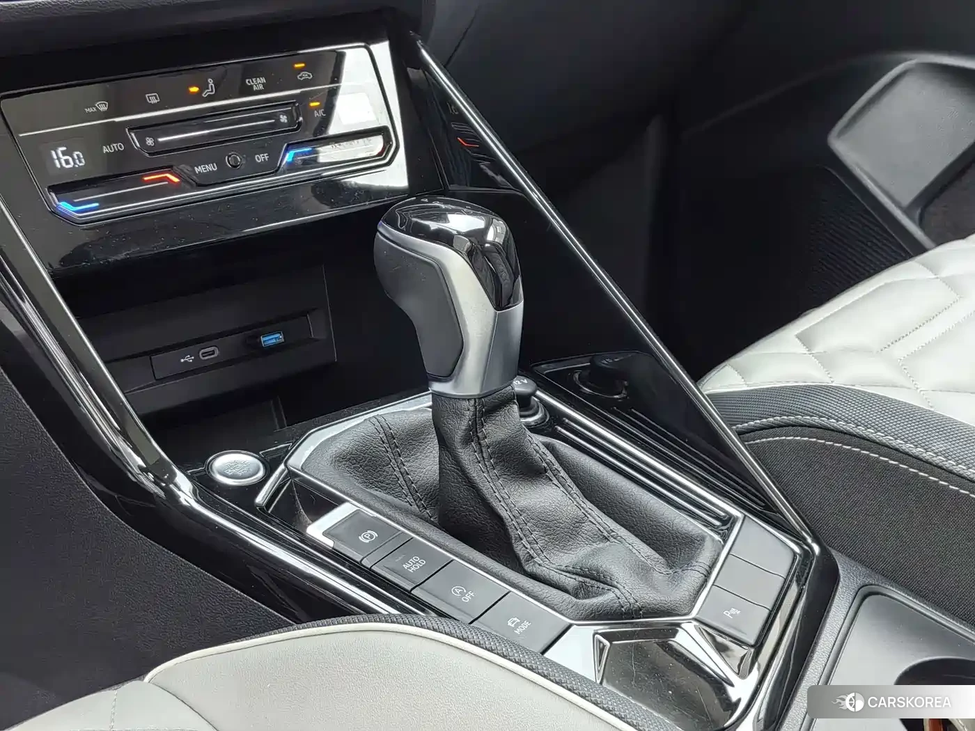 Volkswagen Tayron 2023 Черный из Китая, фото 4