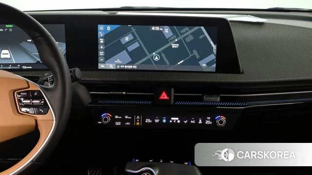 Kia EV6 2023 Черный из Кореи, фото 4