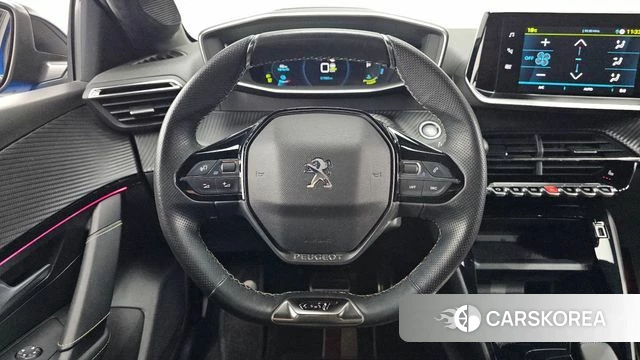Peugeot e-208 second Generation 2021 Синий из Кореи, фото 4