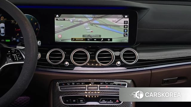 Mercedes-Benz E-Class W213 2021 Белый из Кореи, фото 4