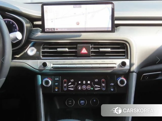 Genesis The New G70 Shooting Brake 2023 Серебристо-серый из Кореи, фото 4