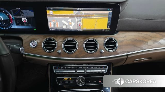 Mercedes-Benz E-Class W213 2020 Белый из Кореи, фото 4