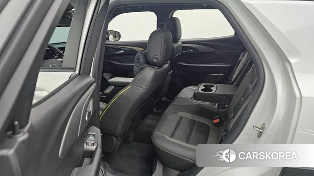 Chevrolet (GM Daewoo) The New Trail Blazer 2023 Белый из Кореи, фото 4