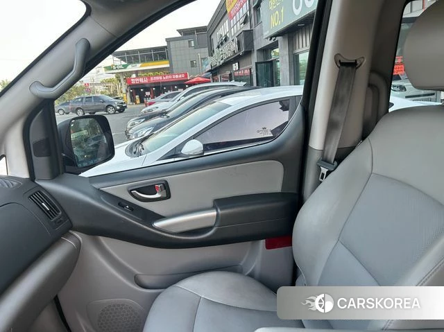 Hyundai The New Grand Starex 2019 Черный из Кореи, фото 4