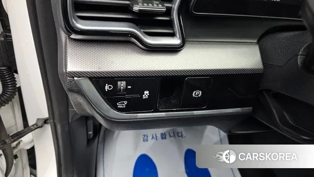 Kia Sportage 5th Generation 2021 Белый из Кореи, фото 4