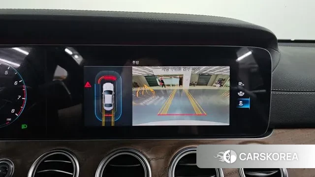 Mercedes-Benz E-Class W213 2021 Белый из Кореи, фото 4