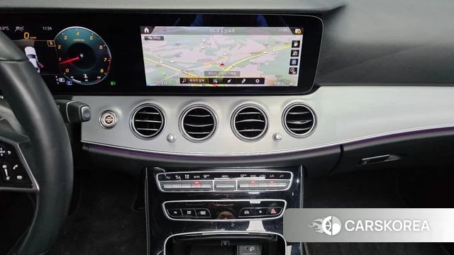 Mercedes-Benz E-Class W213 2021 Черный из Кореи, фото 4
