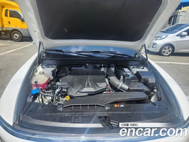 Hyundai Grandeur (GN7) 2023 Белый двухцветный из Кореи, фото 4