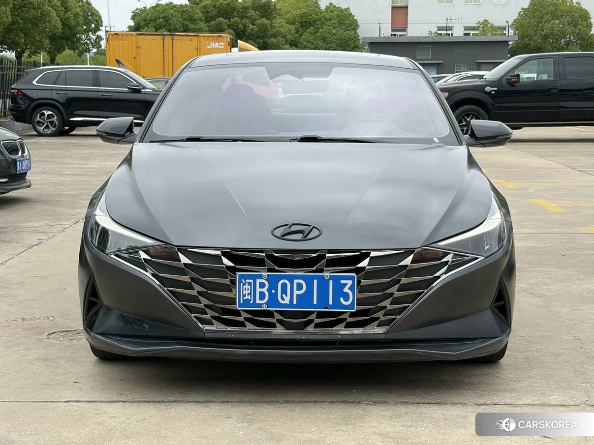 Hyundai Elantra 2022 Серебристо-серый из Китая, фото 4