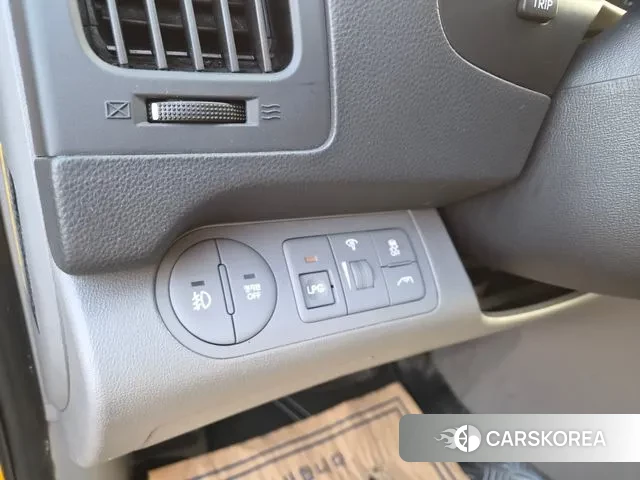 Hyundai Grand Starex 2018 Желтый из Кореи, фото 4