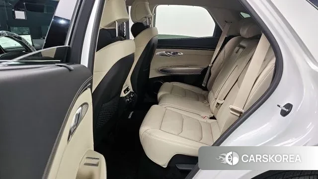 Genesis GV70 2023 Белый из Кореи, фото 4