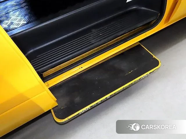 Hyundai The New Grand Starex 2019 Желтый из Кореи, фото 4