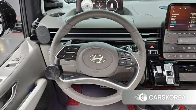 Hyundai Staria 2025 Белый из Кореи, фото 4