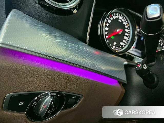 Mercedes-Benz E-Class W213 2019 Черный из Кореи, фото 4