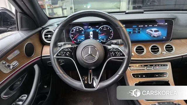 Mercedes-Benz E-Class W213 2022 Черный из Кореи, фото 4