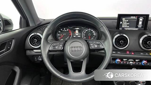 Audi New A3 2018 Черный из Кореи, фото 4