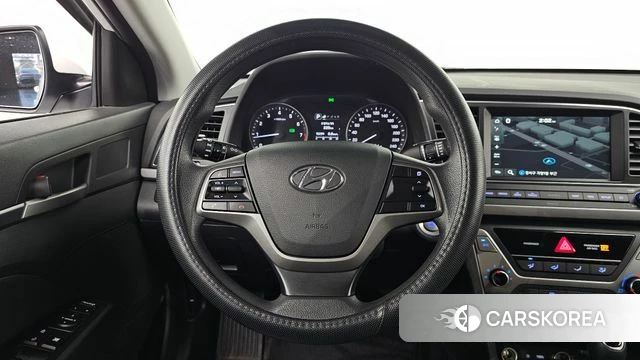 Hyundai Avante AD 2018 Белый из Кореи, фото 4