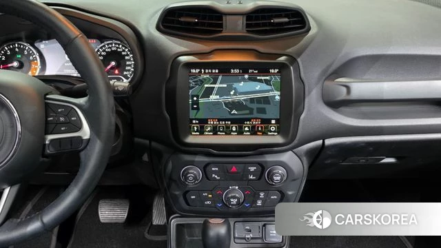 Jeep Renegade 2023 Белый из Кореи, фото 4