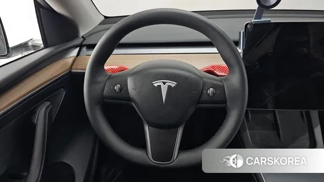 Tesla Model Y 2024 Белый из Кореи, фото 4