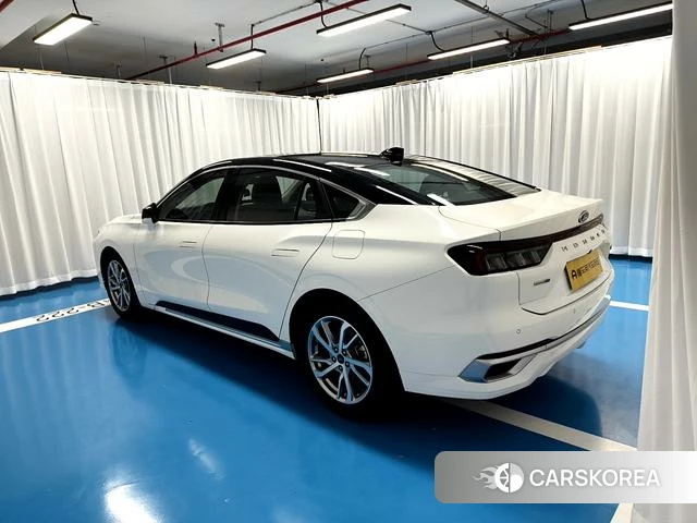 Ford Mondeo 2023 Другой из Китая, фото 4