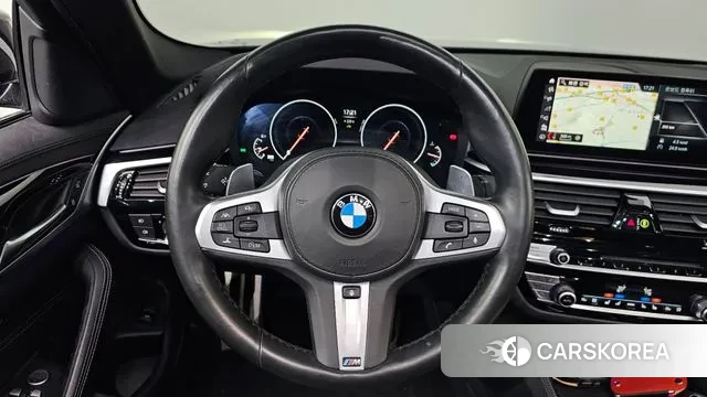 BMW 5 Series (G30) 2019 Черный из Кореи, фото 4