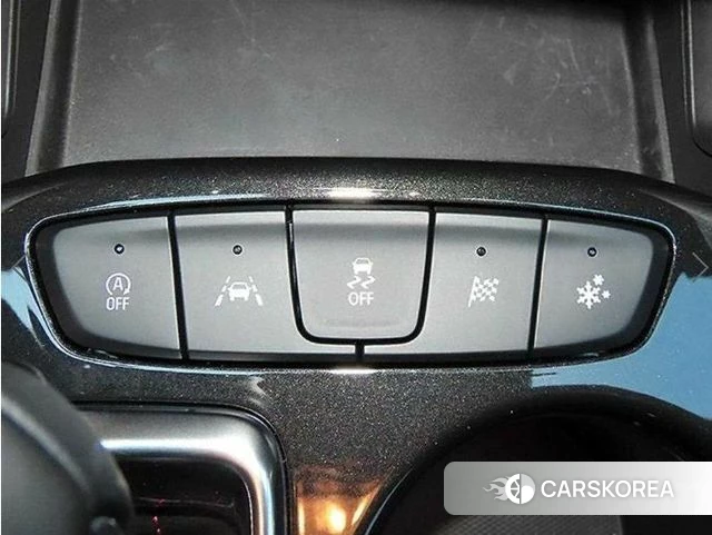 Chevrolet (GM Daewoo) The New Trail Blazer 2023 Белый из Кореи, фото 4