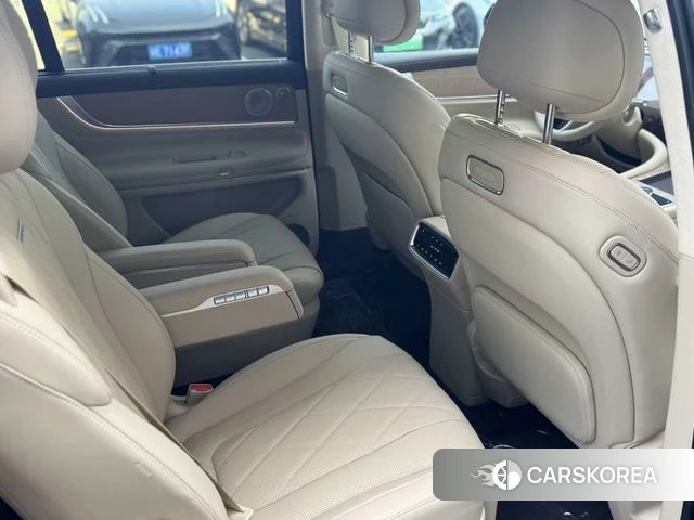 AITO Ask the world M9 2025 Черный из Китая, фото 4