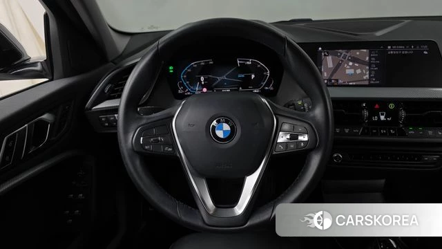 BMW 1 Series (F40) 2020 Белый из Кореи, фото 4